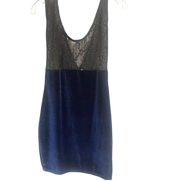 One & Only Urban Outfitters Lace Top Velvet Bottom Mini Dress Sz S - Picture 3 of 6